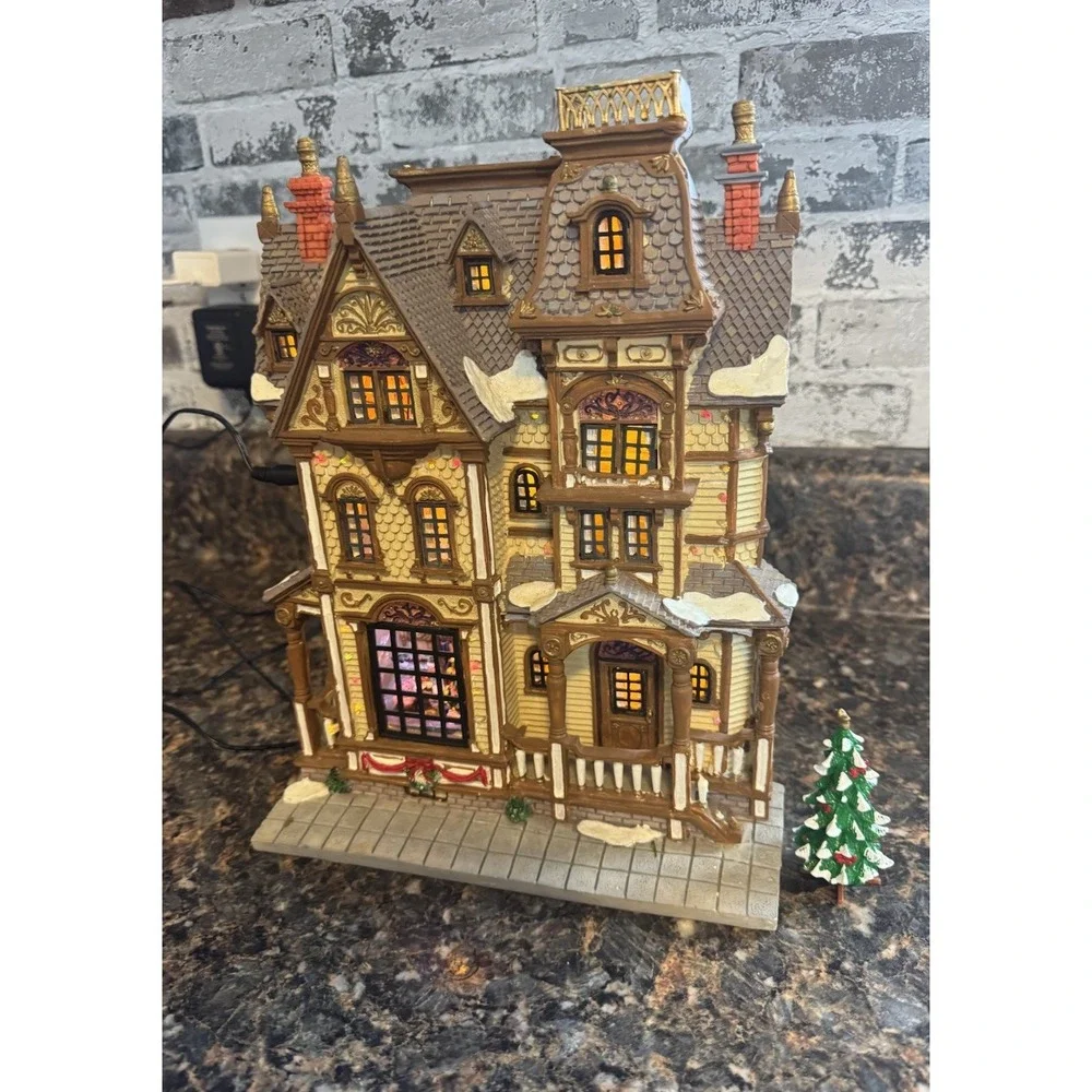 🔥Lemax‎ 🎄Christmas Lighted Building Fiber Optic House Facade Wilson Homestead